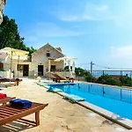 Vila Stone-exceptional Private Estate *