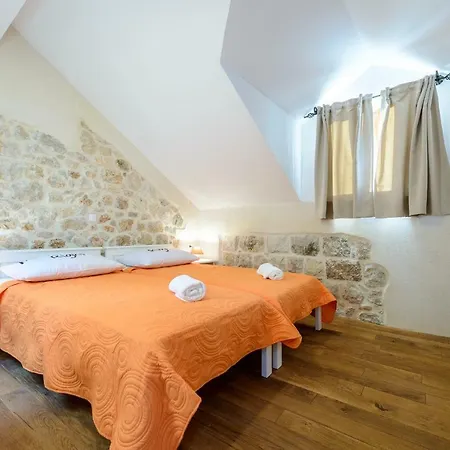 Stone-exceptional Private Estate *