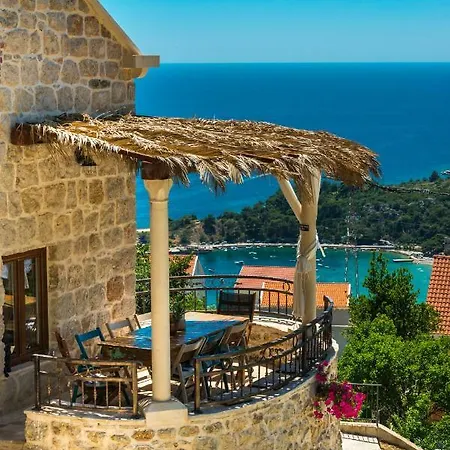 Stone-exceptional Private Estate Willa