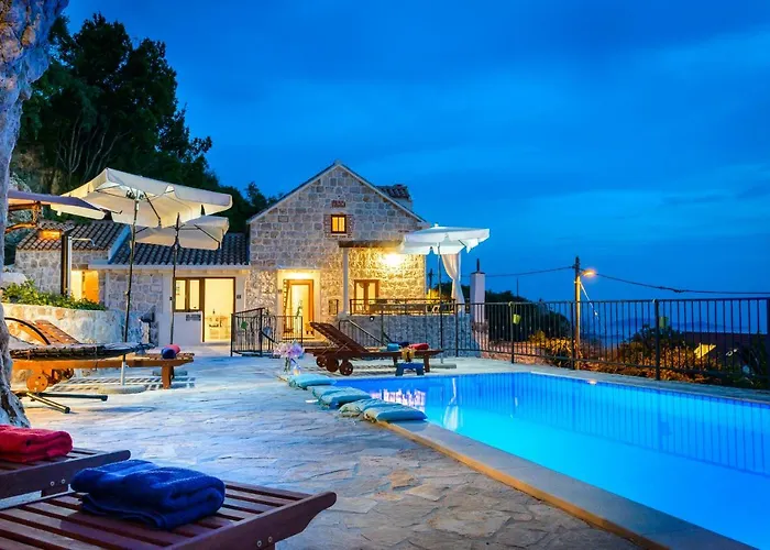 Stone-exceptional Private Estate 米利尼