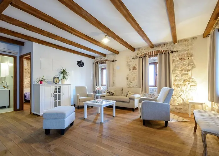 别墅 Stone-exceptional Private Estate *