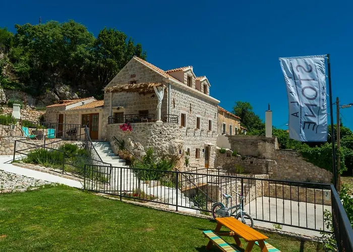 Stone-exceptional Private Estate