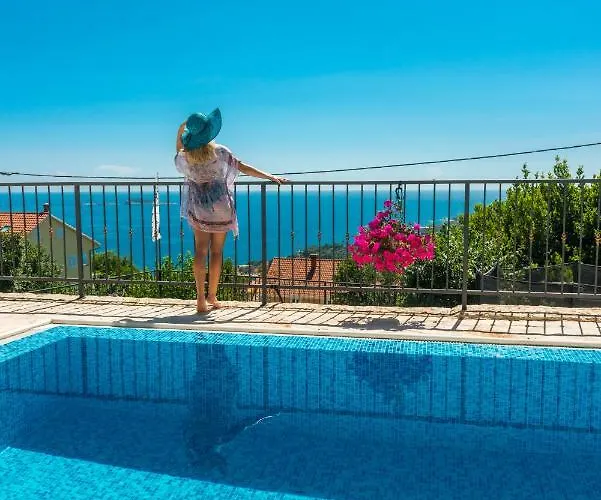 Stone-exceptional Private Estate 别墅 *